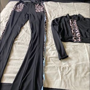 Two Piece Black Cheetah Print Jogger Pants Set